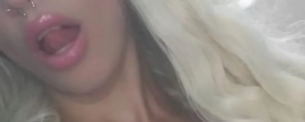 Capa do perfil de Afemboy