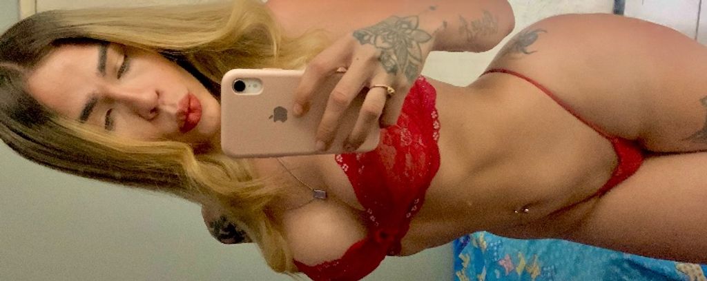 Capa do perfil de Evellyn slongo