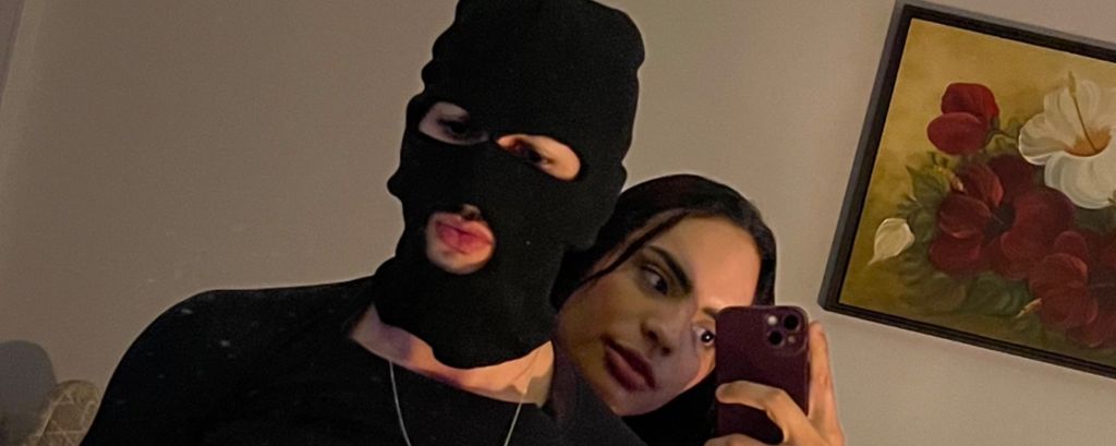 Capa do perfil de Khloebasley