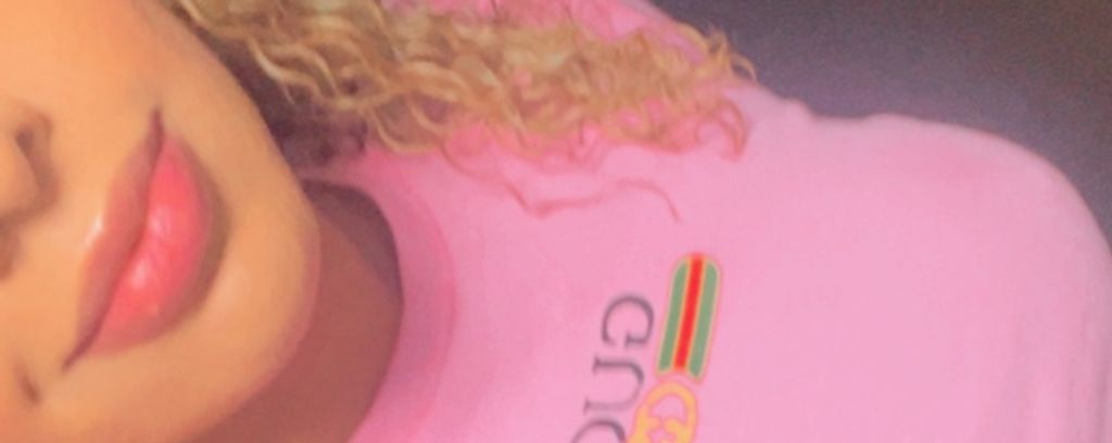 Capa do perfil de Mel