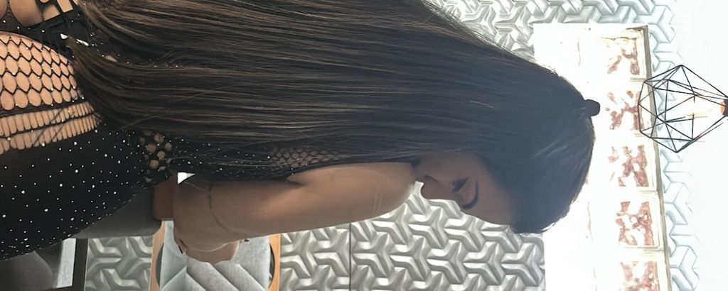 Capa do perfil de Meli