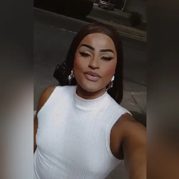 Foto de perfil de Adrielly Gonzalez