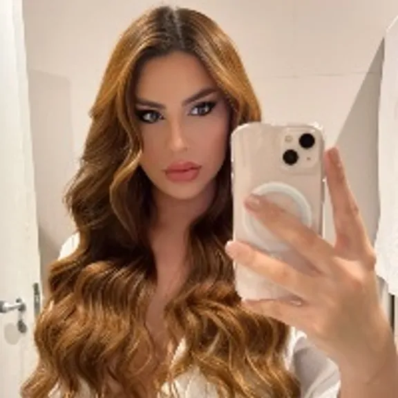Foto de perfil de C R I S T A L